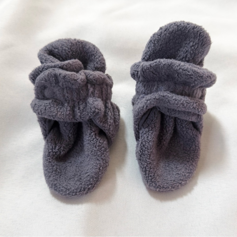 Zutano booties